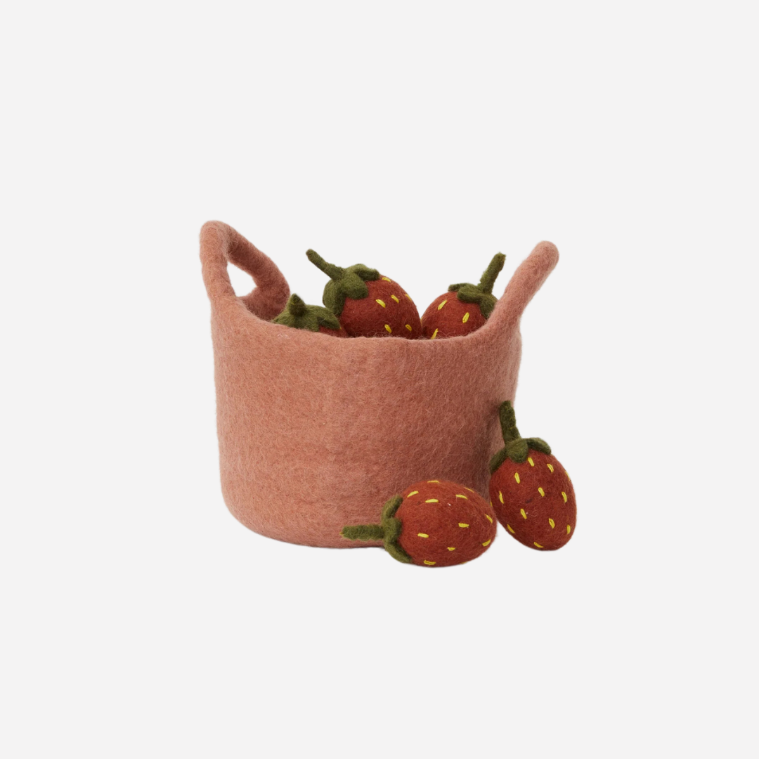 FELT BASKET OF STRAWBERRIES