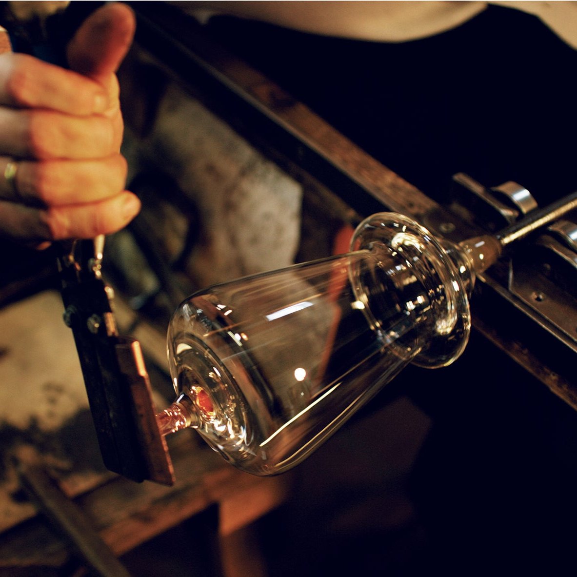 BORDEAUX WINE GLASS (SET OF 4)