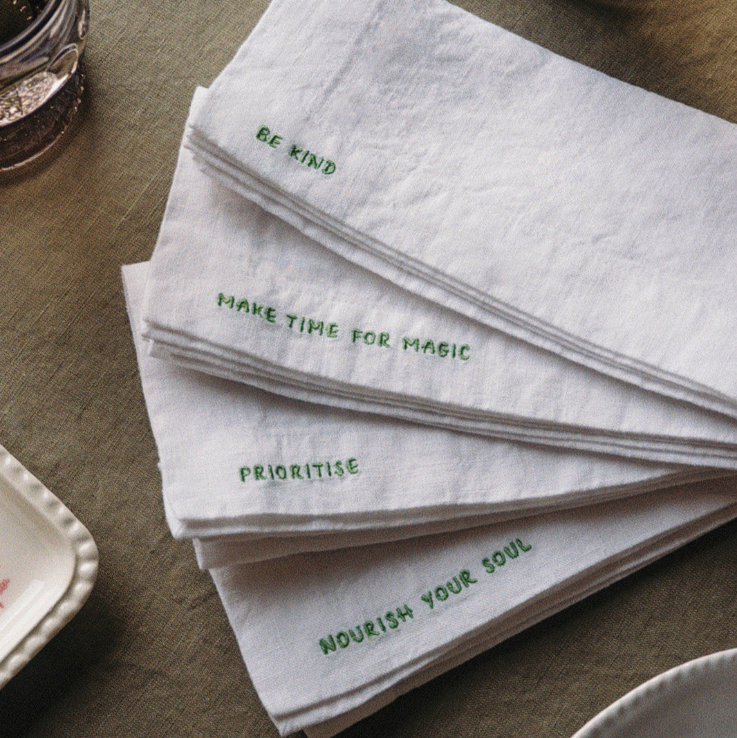 GRATITUDE LINEN NAPKINS - SET OF 4
