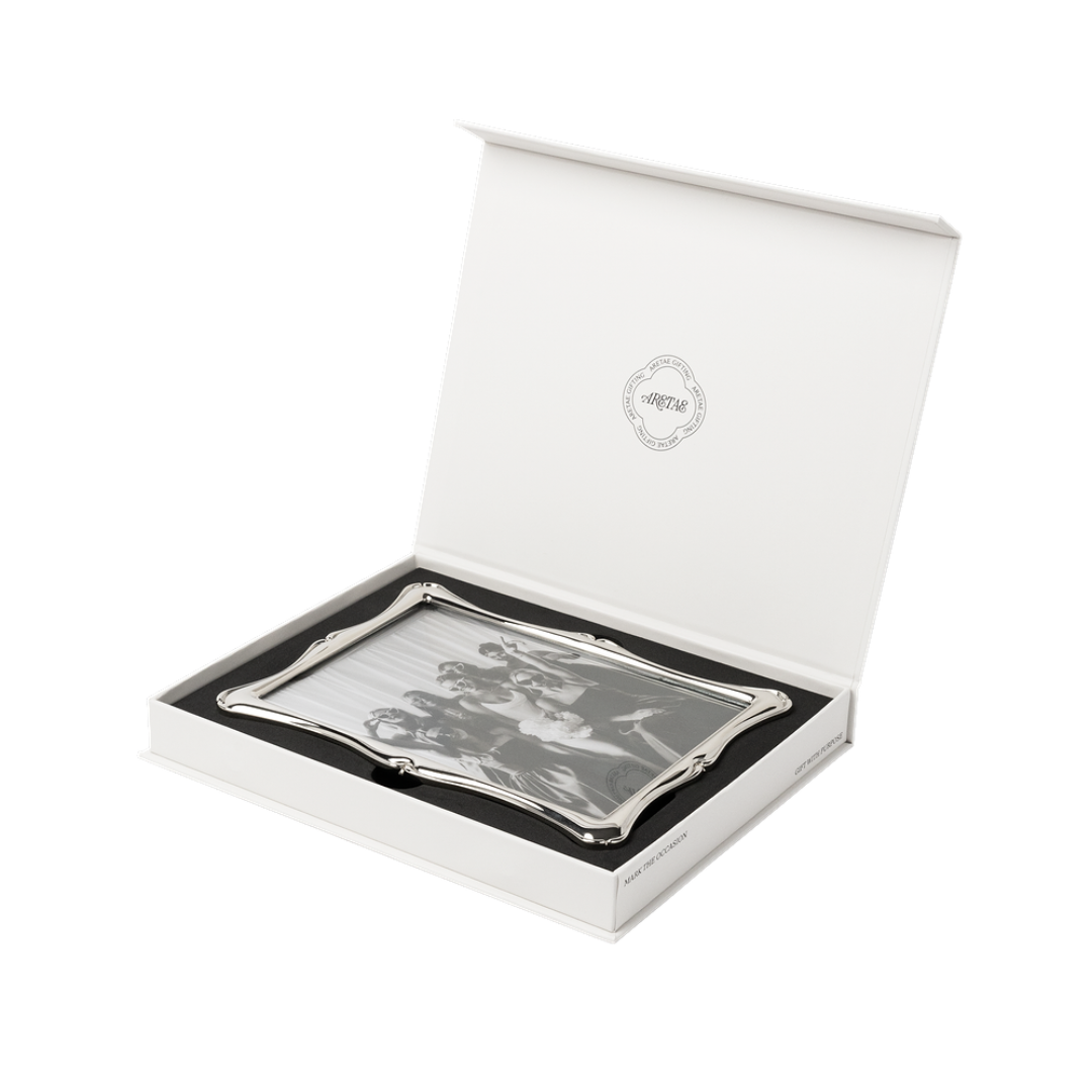 THE CLARA PHOTO FRAME (5x7)