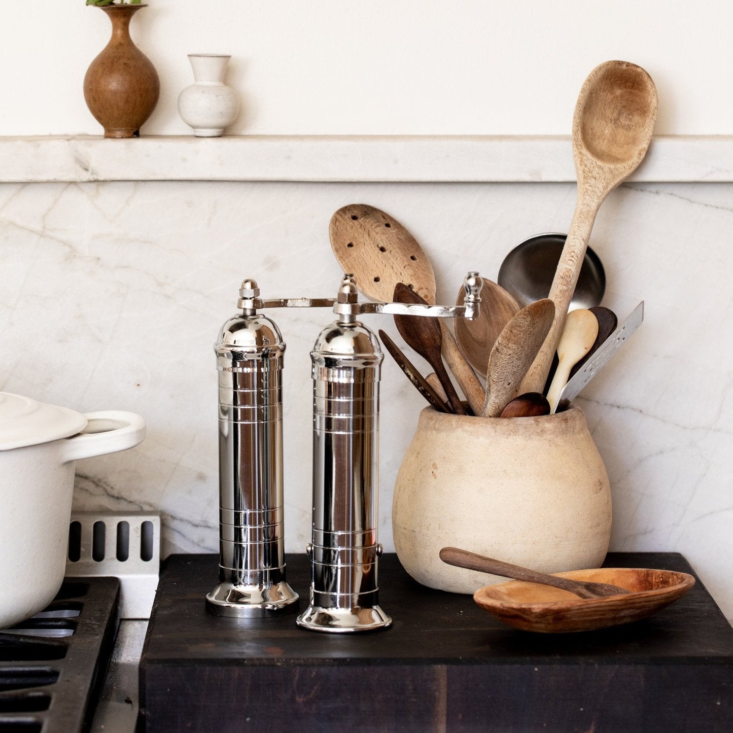 CHROME PEPPER MILL 8"