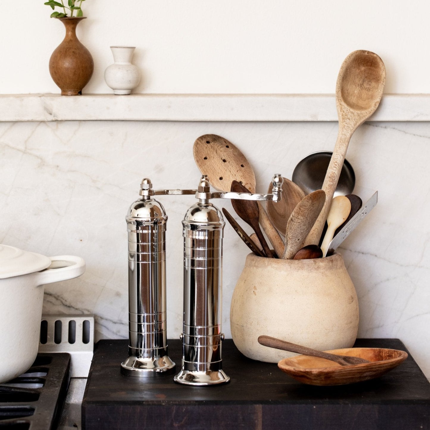 CHROME PEPPER MILL 9"