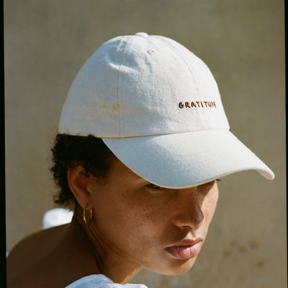 GRATITUDE CAP OFF-WHITE