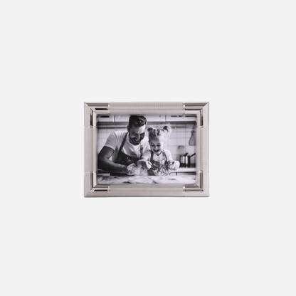 THE RALPH PHOTO FRAME