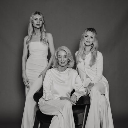 MOTHER'S DAY PORTRAIT SESSION