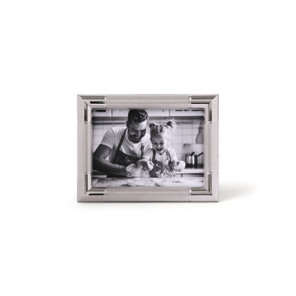 THE RALPH PHOTO FRAME