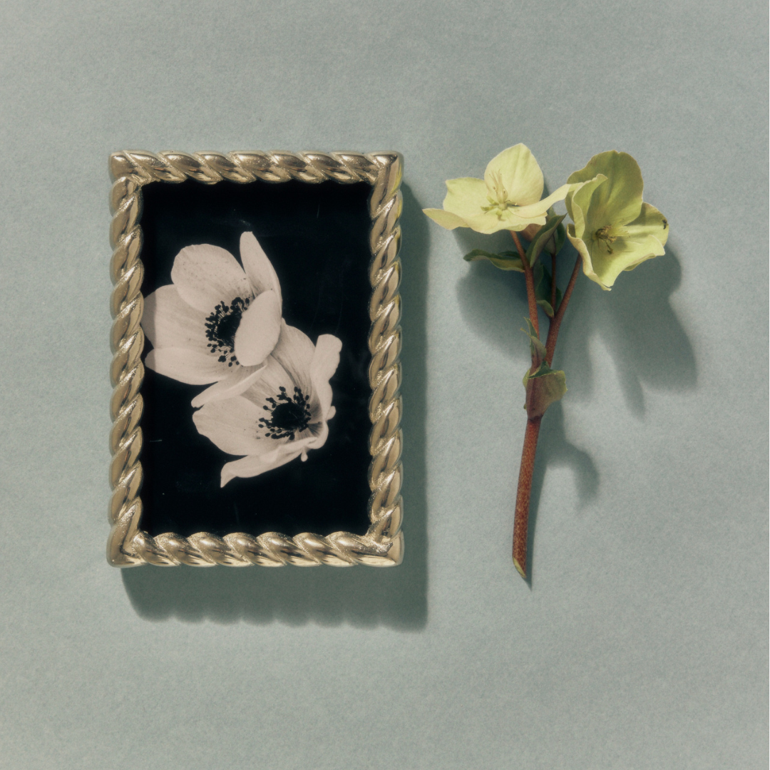 THE GEORGE PHOTO FRAME (5"x 7")