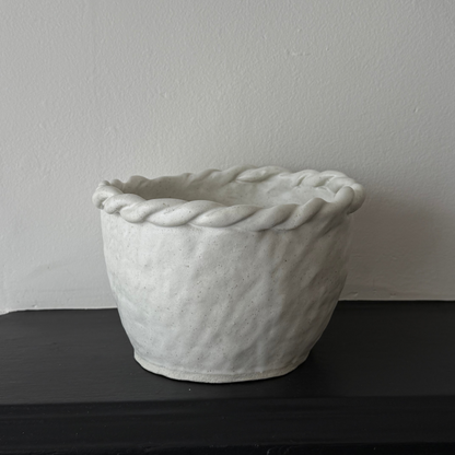 ENTWINED VASE - MEDIUM