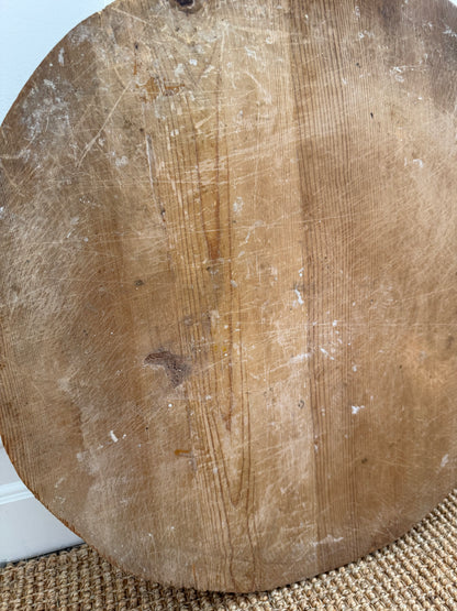 VINTAGE BREAD BOARD No. 3 [PICK UP ONLY]