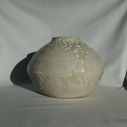 ORB VASE - WHITE LICHEN POP