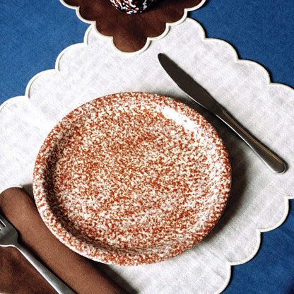 OFF-WHITE SCALLOPED LINEN PLACEMATS